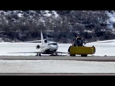Botched recovery of a Dassault Falcon 900 jet at Aspen Pitkin County Airport (ASE), CO (4/1/2023)